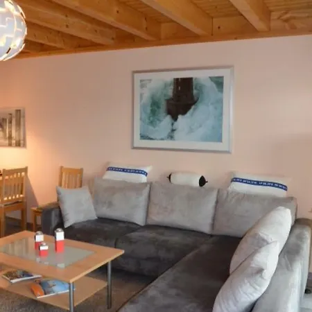 Semesterbostad Ferienhaus Hafendorf
