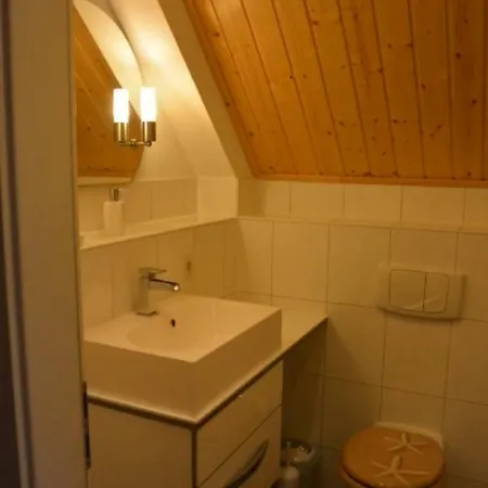 Semesterbostad Ferienhaus Hafendorf *