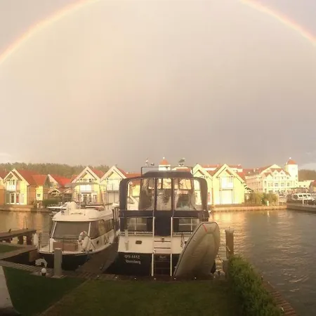 Ferienhaus Hafendorf Semesterbostad *