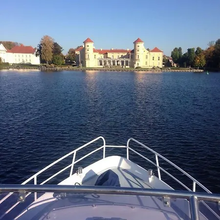 Ferienhaus Hafendorf Semesterbostad *